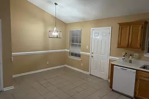 3533 Mosswood Ln, Rex, GA 30273 - Photo 2