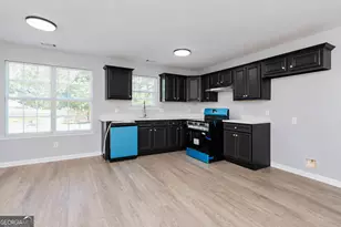 216 Laurel Woods Dr, Warner Robins, GA 31088 - Photo 8