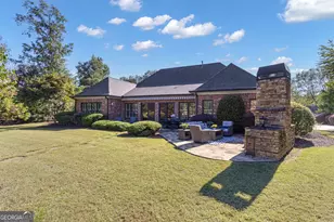 323 Beaumont Farms Dr, Sharpsburg, GA 30277 - Photo 98