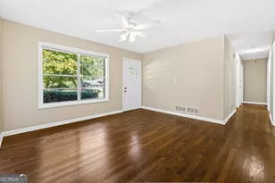 1490 High Meadow Dr, Stone Mountain, GA 30083 - Photo 4