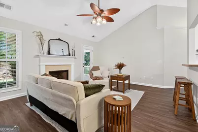 115 Hunterian Place, Newnan, GA 30265 - Photo 8
