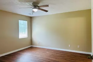 210 Shamrock Way, Newnan, GA 30263 - Photo 16