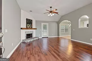 308 Park Pl, Ellabell, GA 31308 - Photo 2