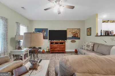 662 Grove Street, Barnesville, GA 30204 - Photo 46