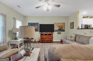 662 Grove St, Barnesville, GA 30204 - Photo 46
