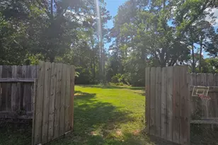 823 N Main St, Statesboro, GA 30458 - Photo 22