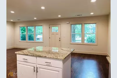 364 Brooks Avenue SW, Atlanta, GA 30310 - Photo 4