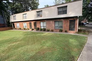 165 Hunters Ln, Fayetteville, GA 30215 - Photo 1