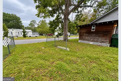 606 Senate Street, Waycross, GA 31501 - Photo 10