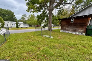 606 Senate St, Waycross, GA 31501 - Photo 10