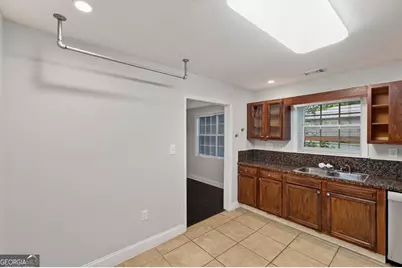 2492 Maple Street, East Point, GA 30344 - Photo 22