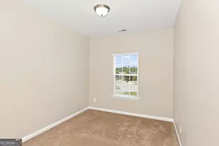 153 Thomaston St, Newnan, GA 30263 - Photo 14