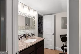 212 Kings Row, Marietta, GA 30067 - Photo 102
