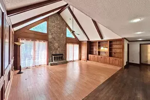 2225 Roxburgh Dr, Roswell, GA 30076 - Photo 14