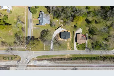 509 Carlton Avenue, Union Point, GA 30669 - Photo 32