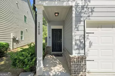 1620 Jacobs Way, Stone Mountain, GA 30083 - Photo 2