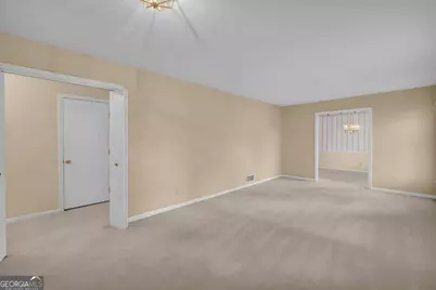 400 Pine Forest, Lawrenceville, GA 30046 - Photo 4