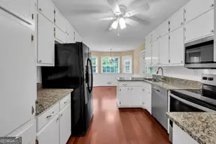400 Pine Forest Dr, Lawrenceville, GA 30046 - Photo 10