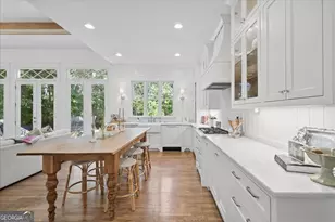 9948 Coleman Rd, Roswell, GA 30075 - Photo 14