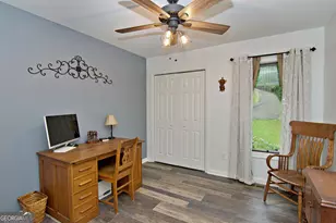 1279 Coneross Point Dr, Seneca, SC 29678 - Photo 34