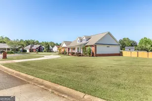 256 Ellicott Dr, Warner Robins, GA 31088 - Photo 4