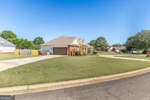 256 Ellicott Dr, Warner Robins, GA 31088 - Photo 6