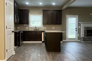 6034 Prodigy Ln, Locust Grove, GA 30248 - Photo 4