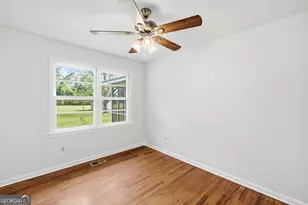 93 Carlton Ave, Union Point, GA 30669 - Photo 24
