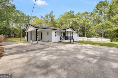 1825 Jordan Hill Road, Griffin, GA 30223 - Photo 4