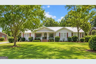 70 S Butler Street, Camilla, GA 31730 - Photo 2