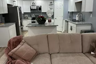 6333 Robins Trce, Stone Mountain, GA 30087 - Photo 4