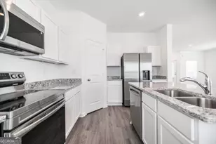 108 Bulloch Ct, Byron, GA 31008 - Photo 4