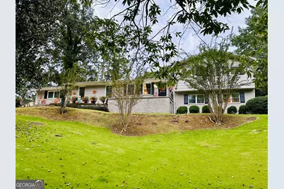 57 Elm Drive, Toccoa, GA 30577 - Photo 2