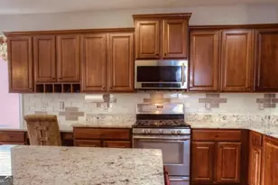 1272 Preserve Park Dr, Loganville, GA 30052 - Photo 6