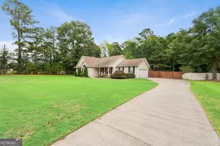 10 Chemin Pl, Sharpsburg, GA 30277 - Photo 4