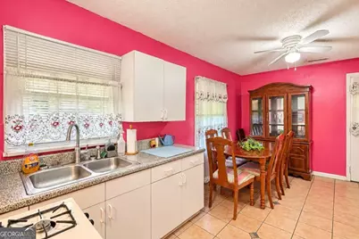 1785 Bond Drive SW, Atlanta, GA 30315 - Photo 6