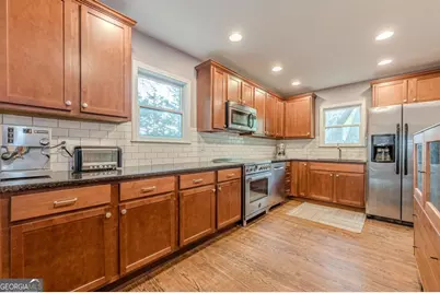 712 Berkeley Avenue NW, Atlanta, GA 30318 - Photo 14