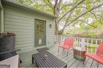 712 Berkeley Avenue NW, Atlanta, GA 30318 - Photo 6