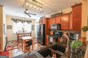 926 Harvest Ln, Monroe, GA 30655 - Photo 4
