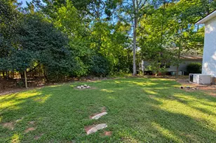 348 Knottywood Dr, Lavonia, GA 30553 - Photo 12