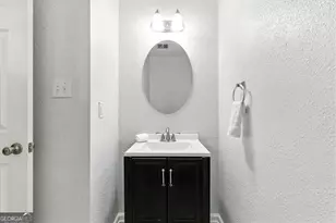 235 Winding River Dr, Atlanta, GA 30350 - Photo 16