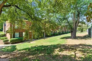 235 Winding River Dr, Atlanta, GA 30350 - Photo 2