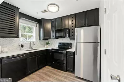 235 Winding River Drive #B, Atlanta, GA 30350 - Photo 6