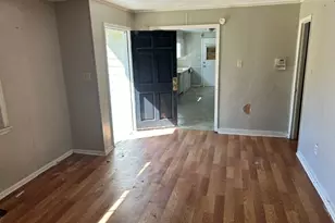 1121 Lyons St, Macon, GA 31206 - Photo 2