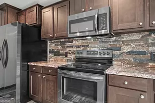 257 Iris Dr, Demorest, GA 30535 - Photo 10
