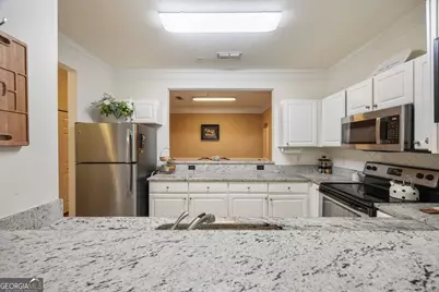 4007 Westchester Ridge NE, Brookhaven, GA 30329 - Photo 4