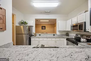 4007 Westchester Ridge NE, Brookhaven, GA 30329 - Photo 4