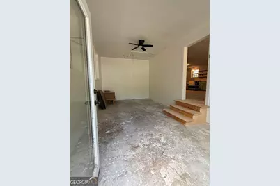 1050 Scott Branch Rd, Williamson, GA 30292 - Photo 18