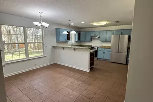 206 Acacia Dr, Kingsland, GA 31548 - Photo 4
