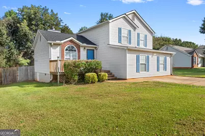 707 Village Overlook, McDonough, GA 30253 - Photo 2